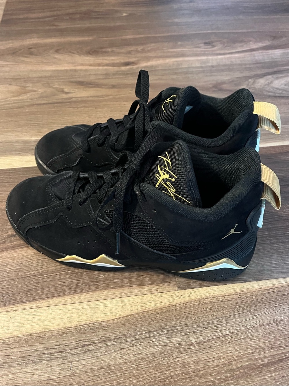 Jordan MVP 92 Black/Metallic Gold/Sail 4.5Y Shoes